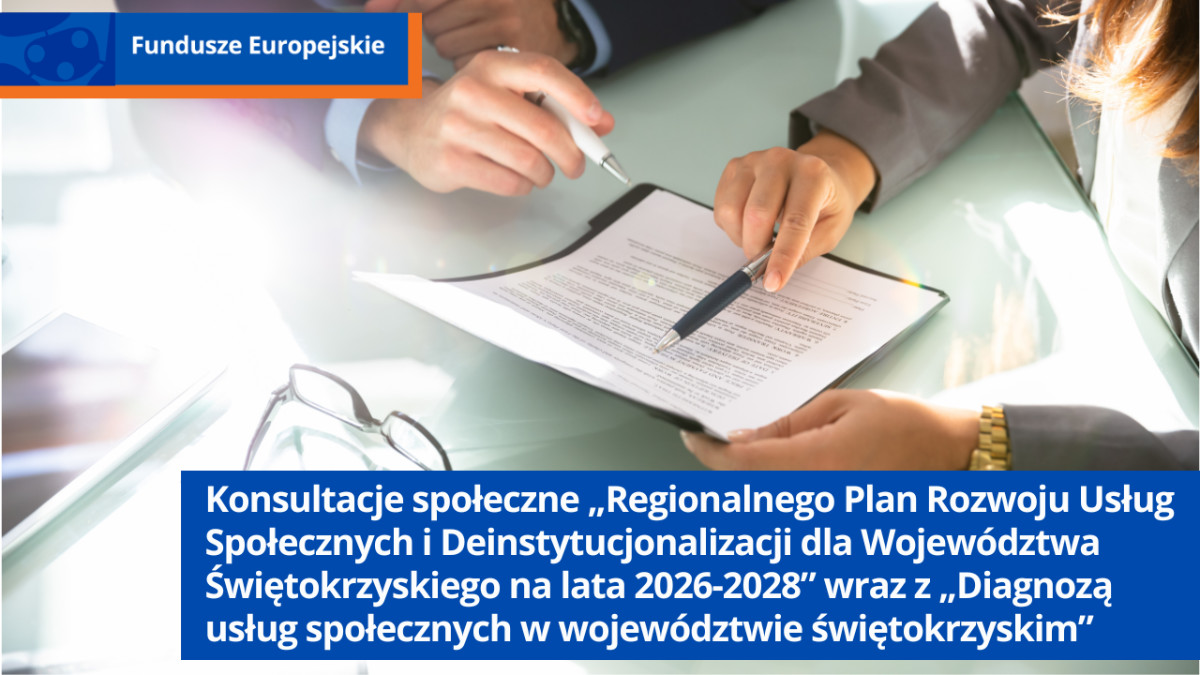 Dwie osoby analizują dokument